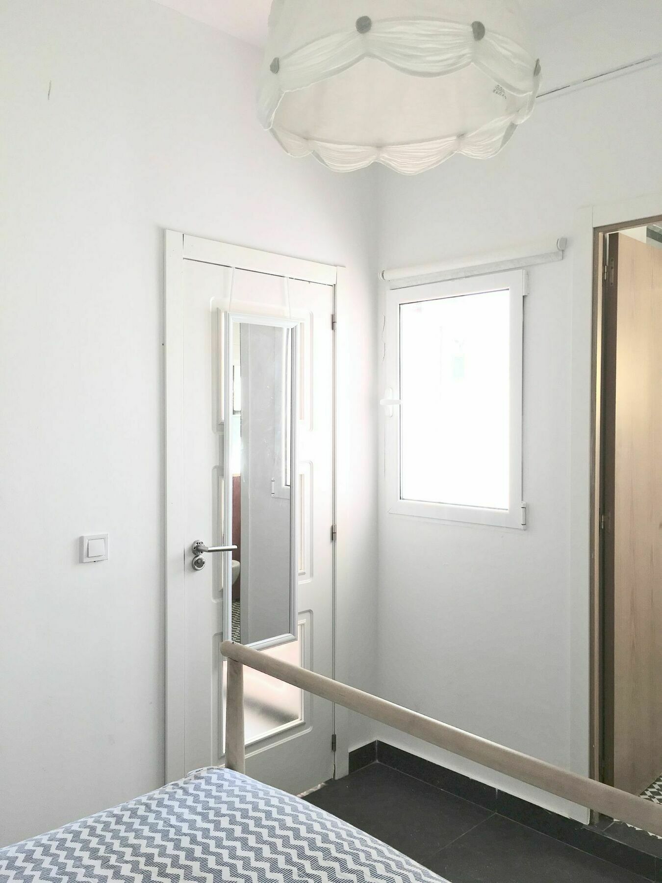 Oyo Ruzafa Guesthouse Valencia Bagian luar foto